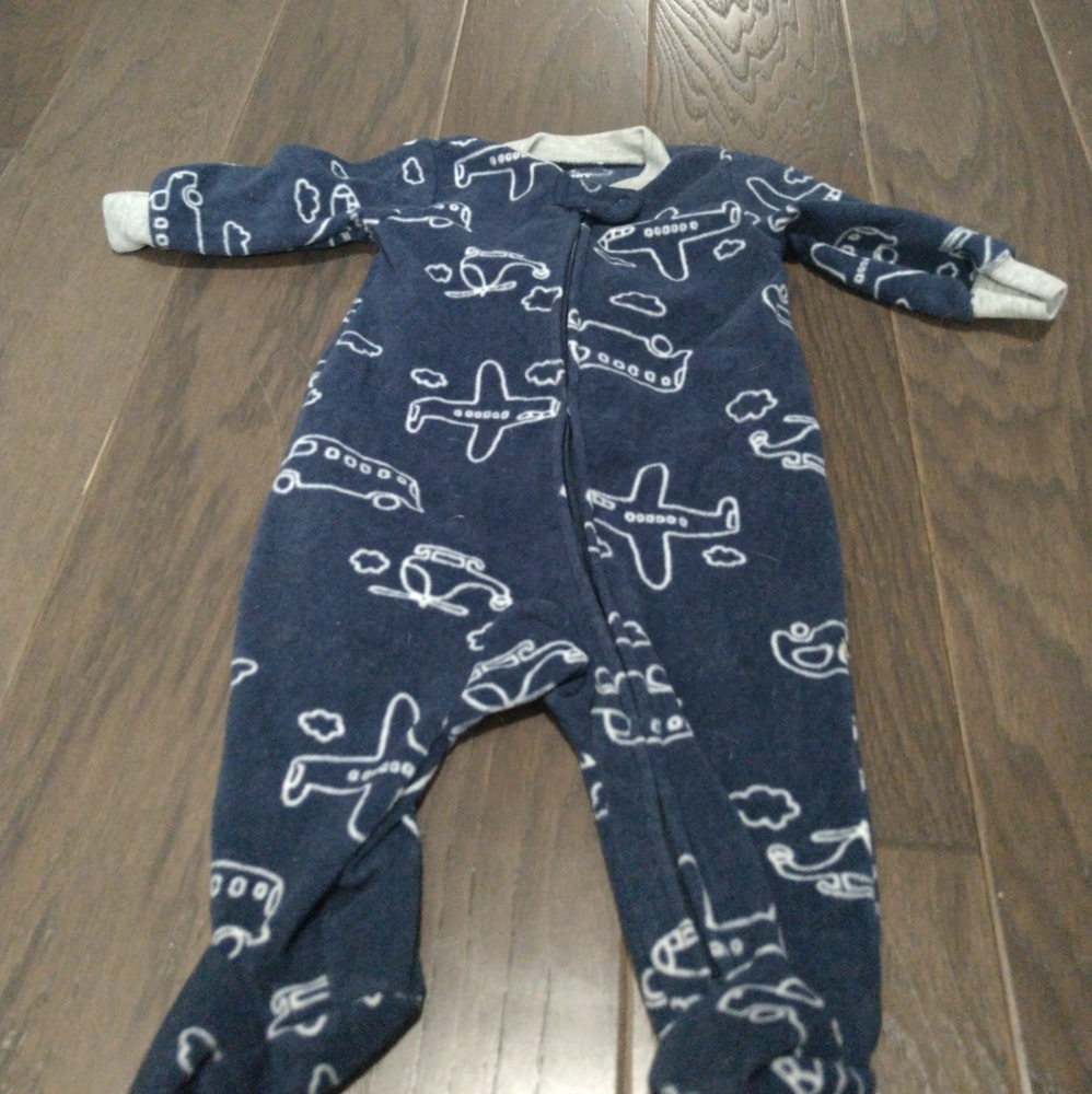 Carter's zip up pajama